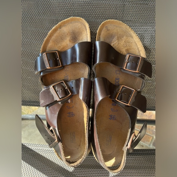 Worn once Birkenstocks in Mocha men’s size 11 - Picture 2 of 5